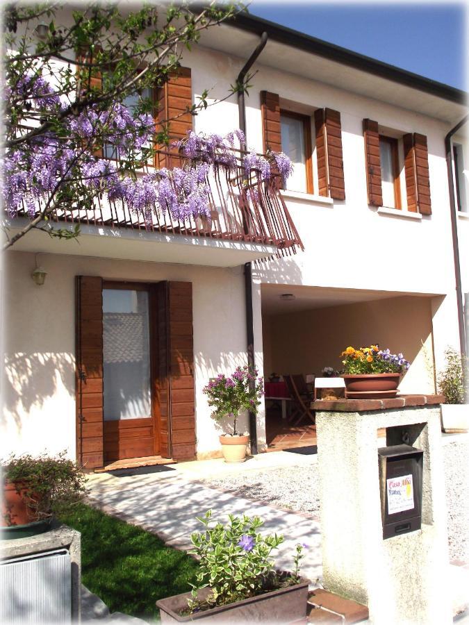 Apartamento Casa Alba Borso del Grappa Habitación foto